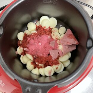 チョコレートを溶かすだけじゃない