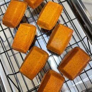 小麦粉のフィナンシェを米粉に置き換えたい！その方法とは？